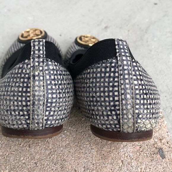 Tory Burch Caroline Tidal Grid - Picture 8 of 9